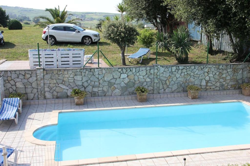 Villa Marta Сантилана дел Мар Екстериор снимка