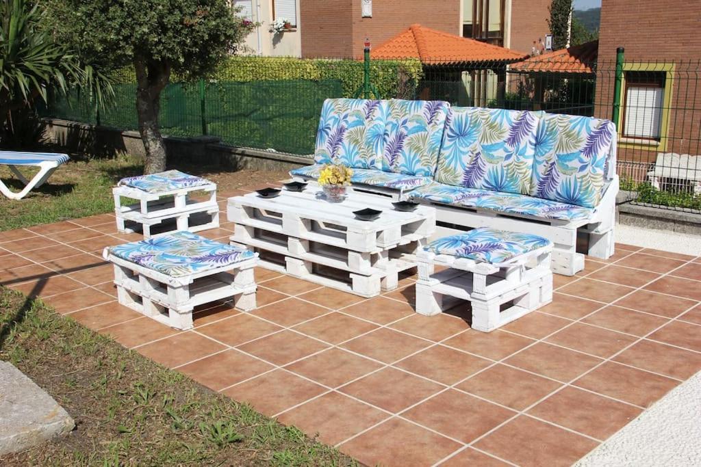 Villa Marta Сантилана дел Мар Екстериор снимка